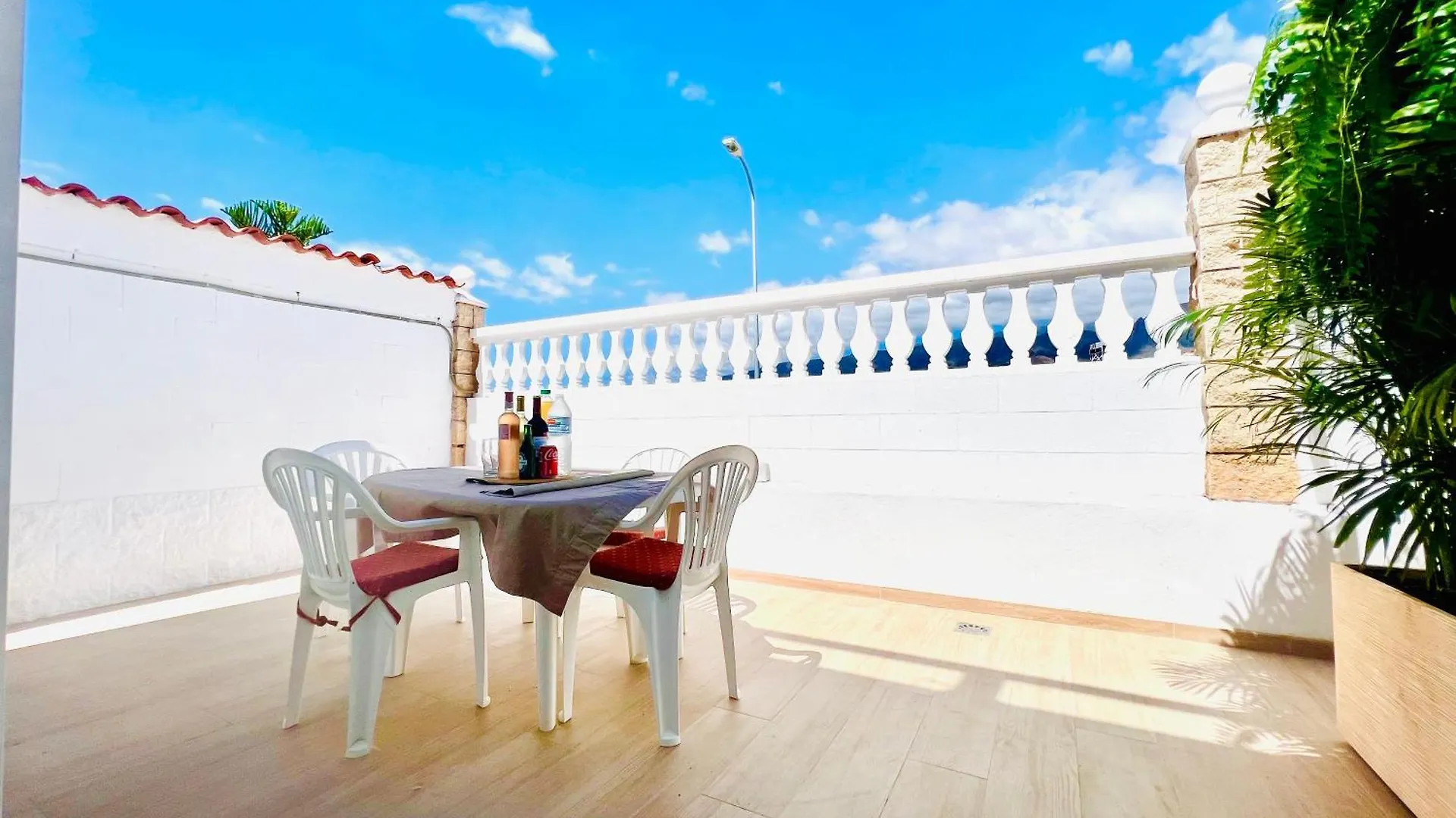 Lavitalsol Costa Adeje 0*,  İspanya