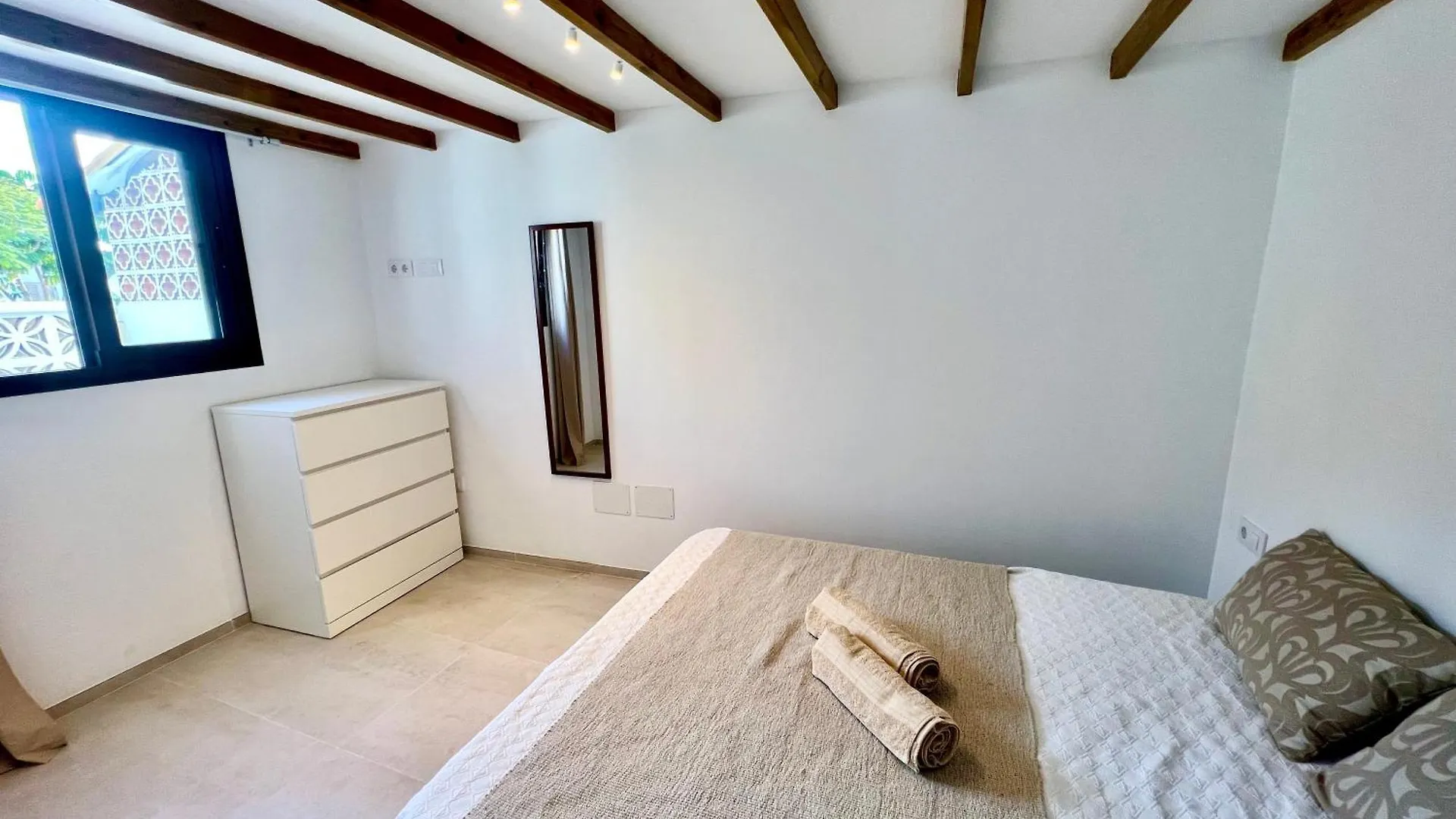 Lavitalsol Costa Adeje 0*,  İspanya